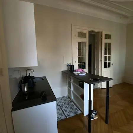 Splendide Haussmannien Dans Particulier * Bordeaux